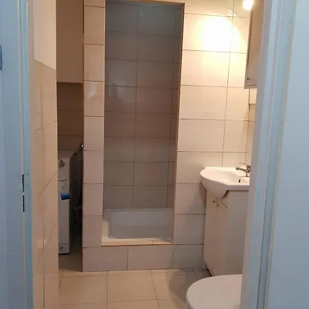 Przy Metrze Sluzew Apartament *