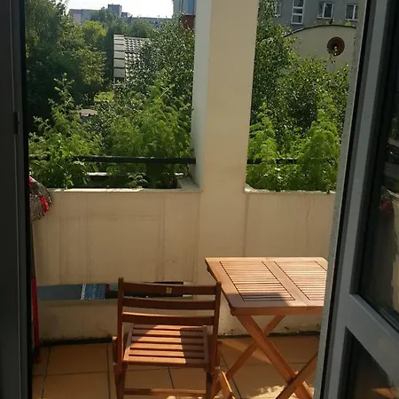 Przy Metrze Sluzew Apartament Warszawa